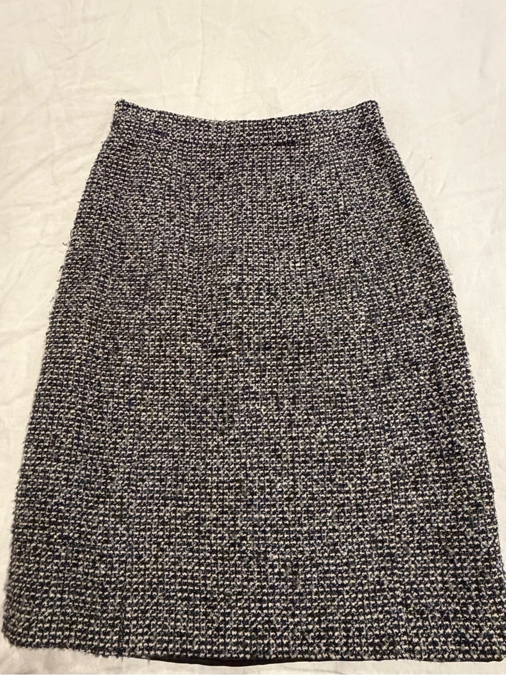 Monique Lhuillier Classic Tweed black and white pencil skirt.